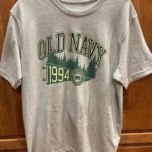 Old Navy Heather Gray Soft Washed Tee